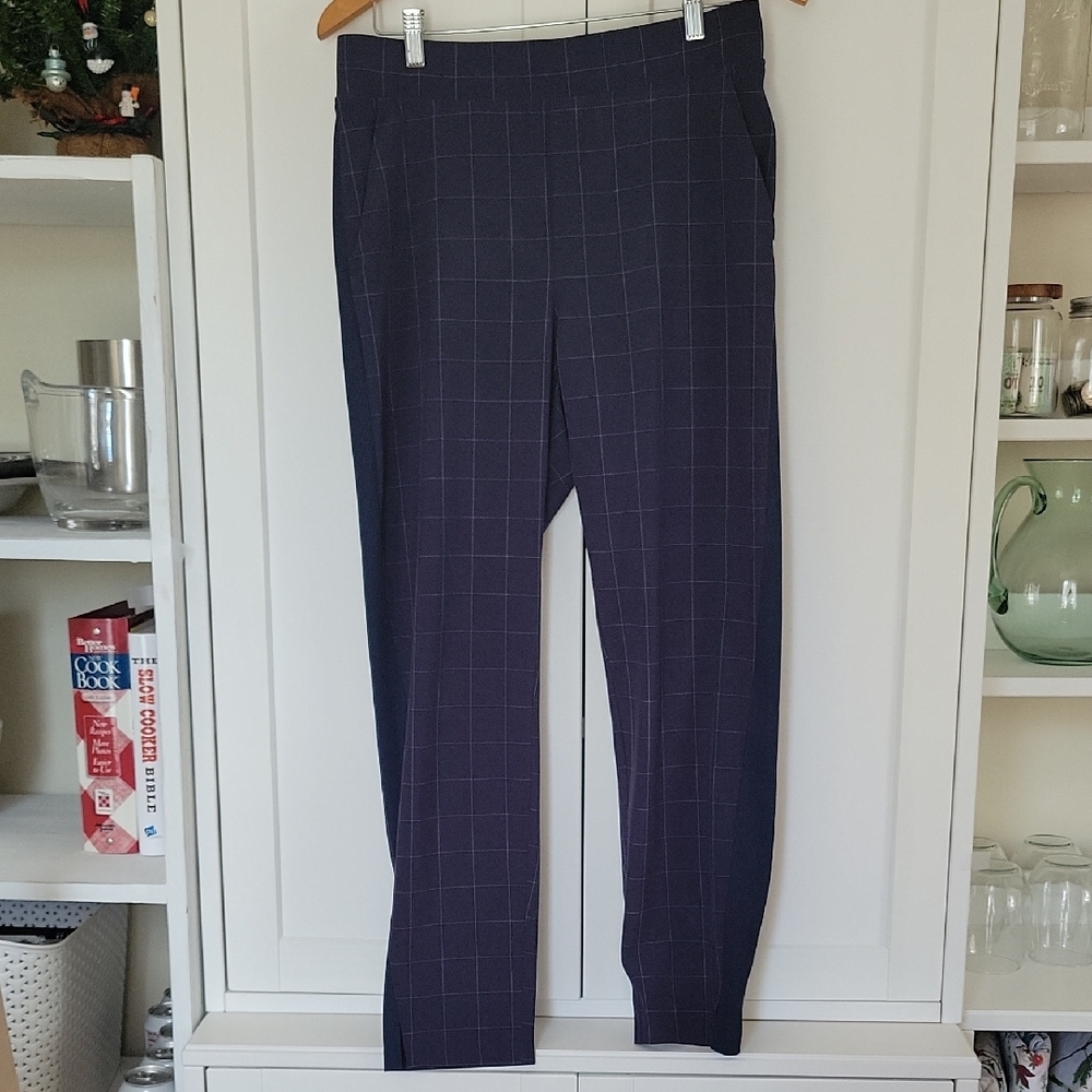 Athleta Navy Brooklyn Ankle Pants Sz 10